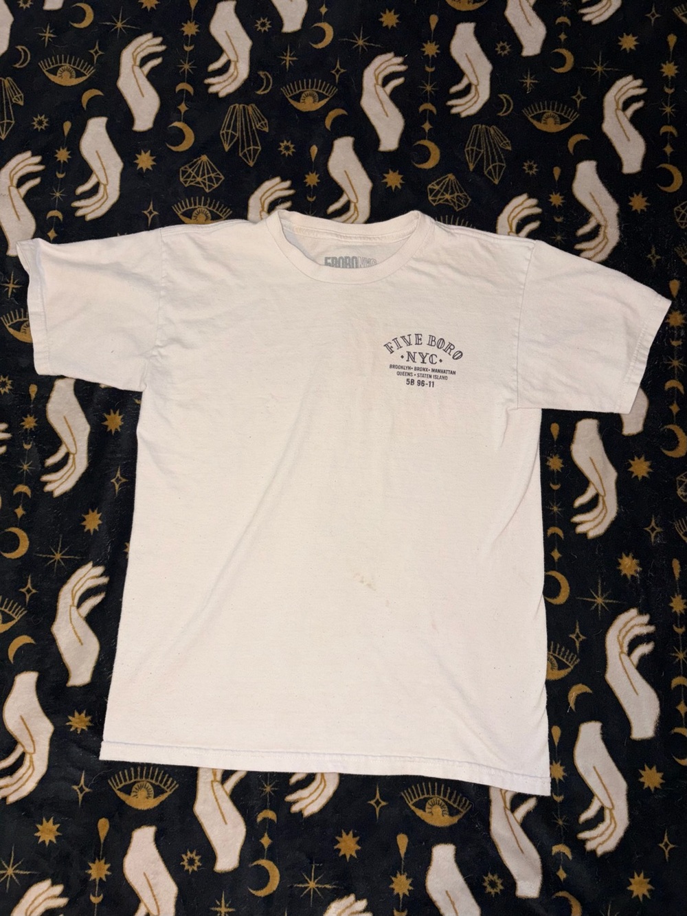 NYC White Graphic Pocket T-Shirt